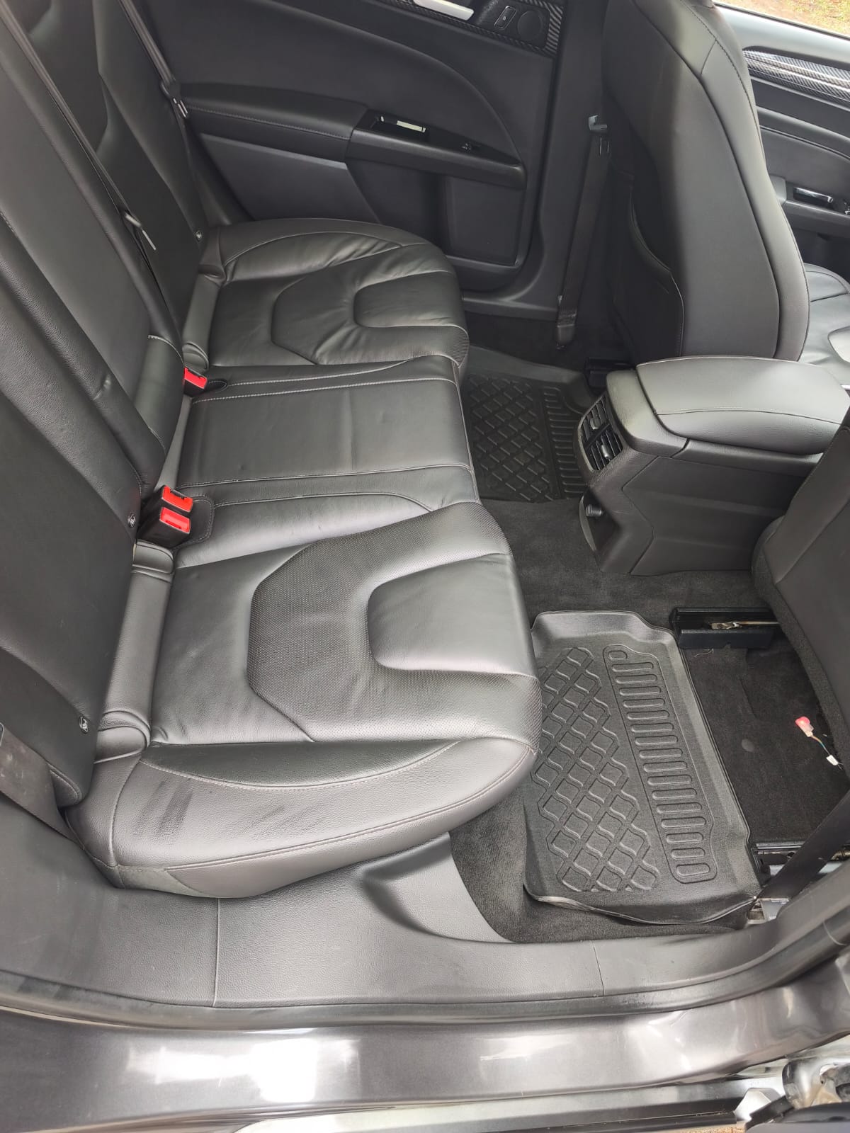 Zadní sedadla detail